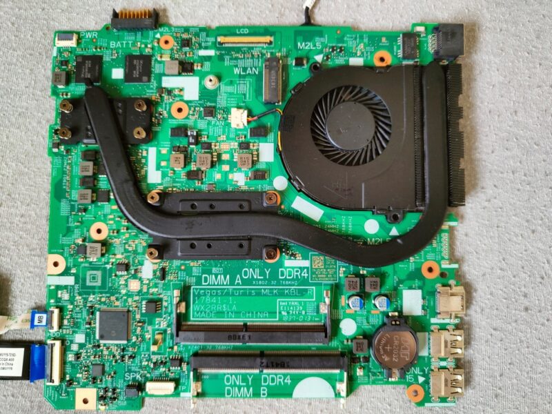 Dell Vostro 15-3578  Vegas/Turis MLK KBL-R 17841-1 WX2RR